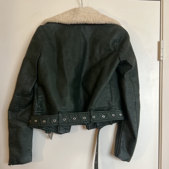 Zara leather jacket with Sherpa collar - Picture 5 of 6